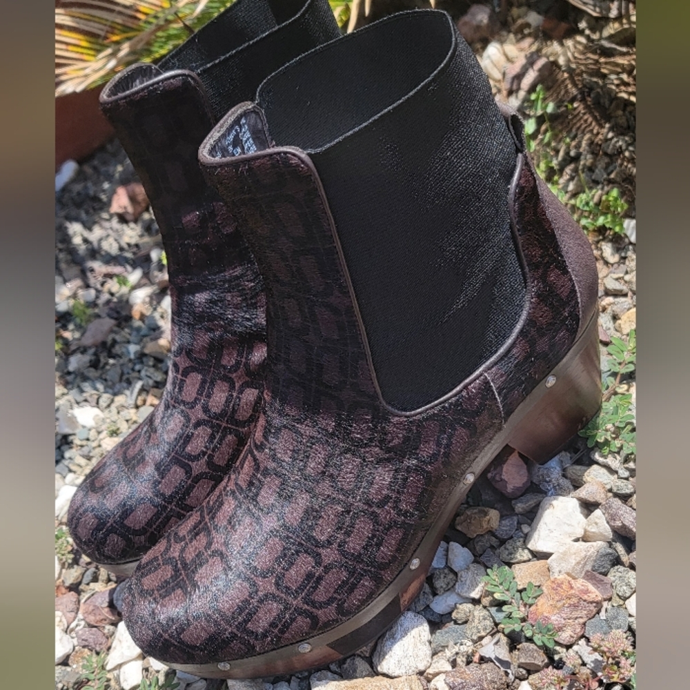 Rockport‎ Adiprene womens Pony Hair Booties  Wood Clog Bottoms 10W